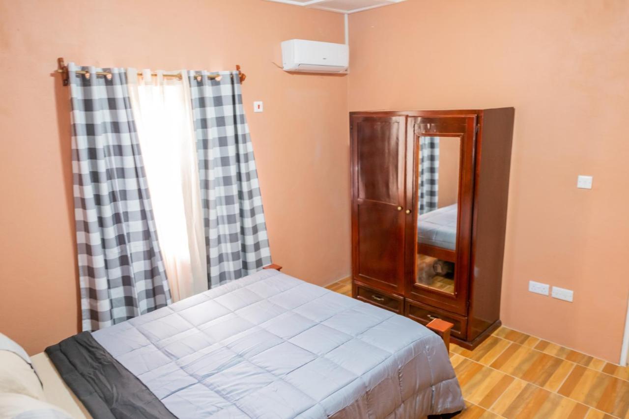 Golden Palms Apartment Kingstown Exteriér fotografie