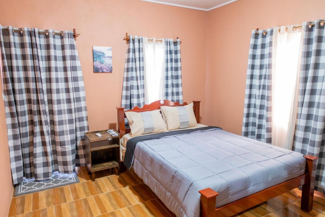 Golden Palms Apartment Kingstown Exteriér fotografie
